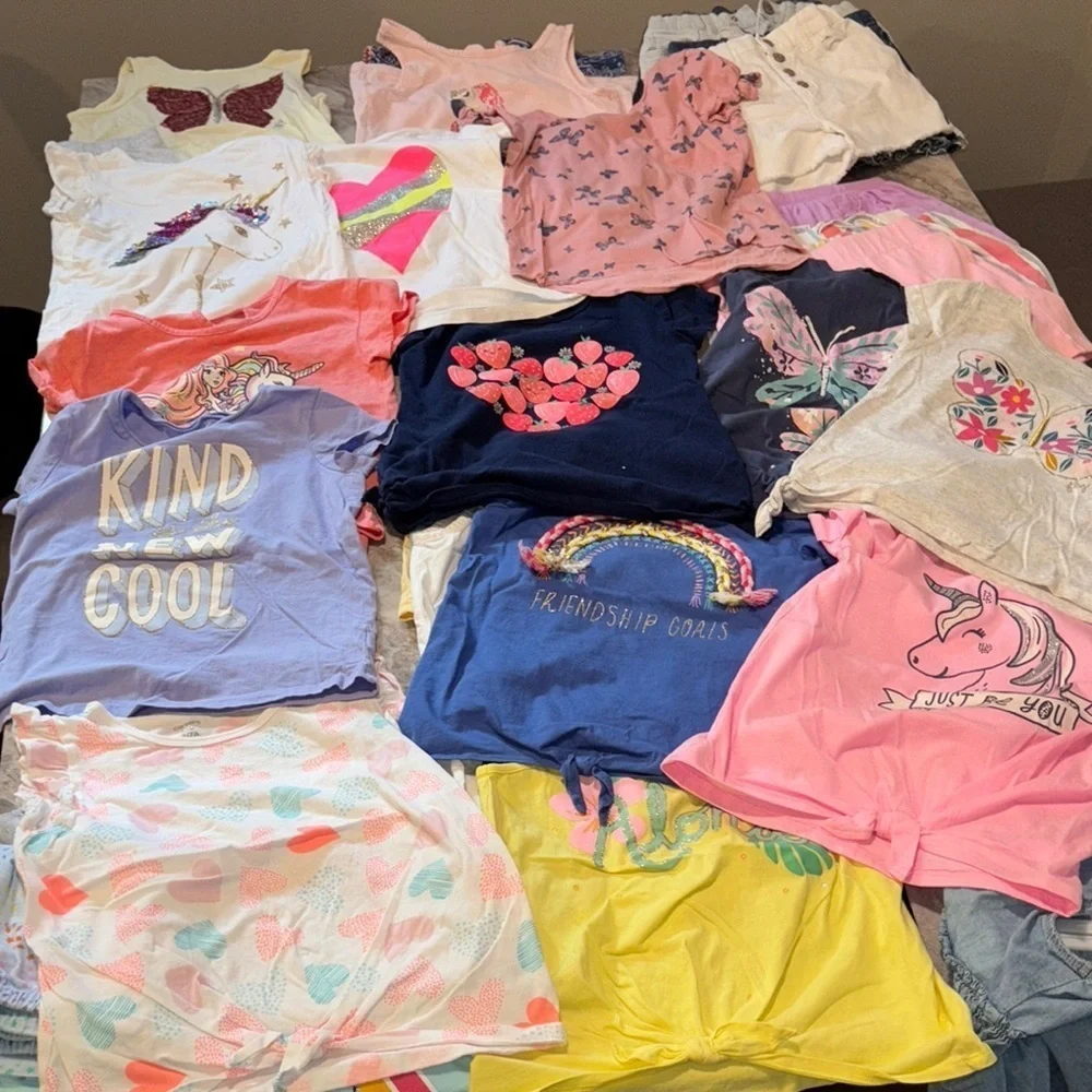 Kids Bundle Lot Matching Sets  multi color vacay summer resellers lot  7/8